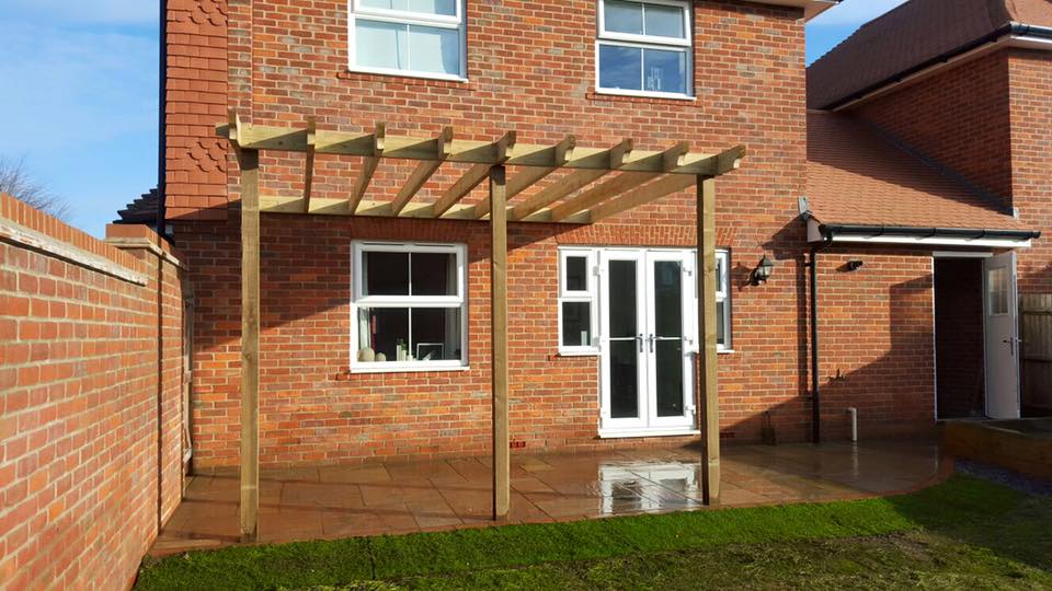 Patio and Pergola in Marlow‏